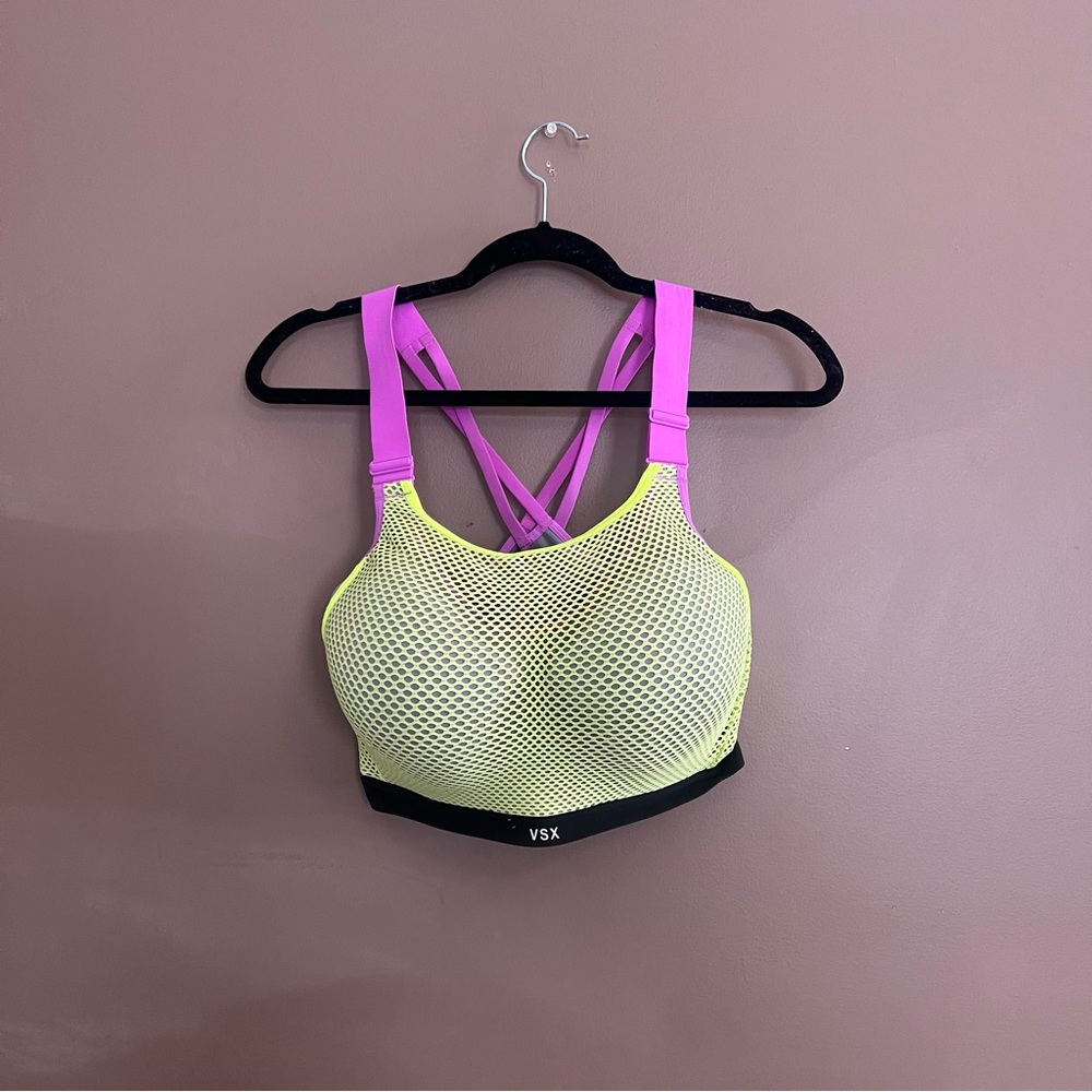 VS sports bra